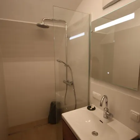 Kellerstoeckl Mit Aussicht Stubenberg