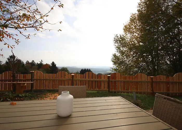 Kellerstoeckl Mit Aussicht Stubenberg